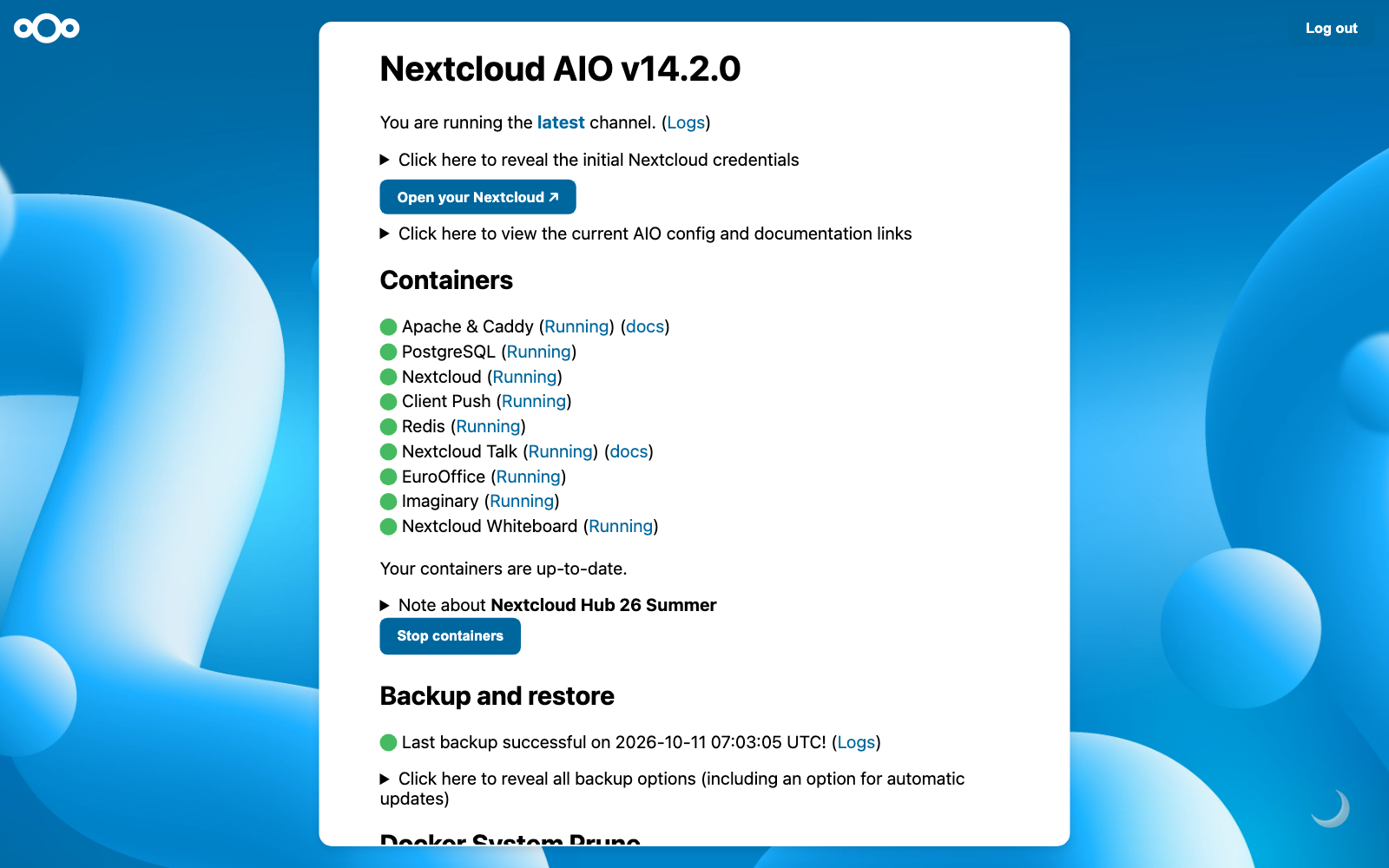 Trang Nextcloud AIO sau khi cài: 9 container Apache & Caddy, PostgreSQL, Nextcloud, Client Push, Redis, Talk, EuroOffice, Imaginary, Whiteboard đều Running, mục Backup and restore bên dưới