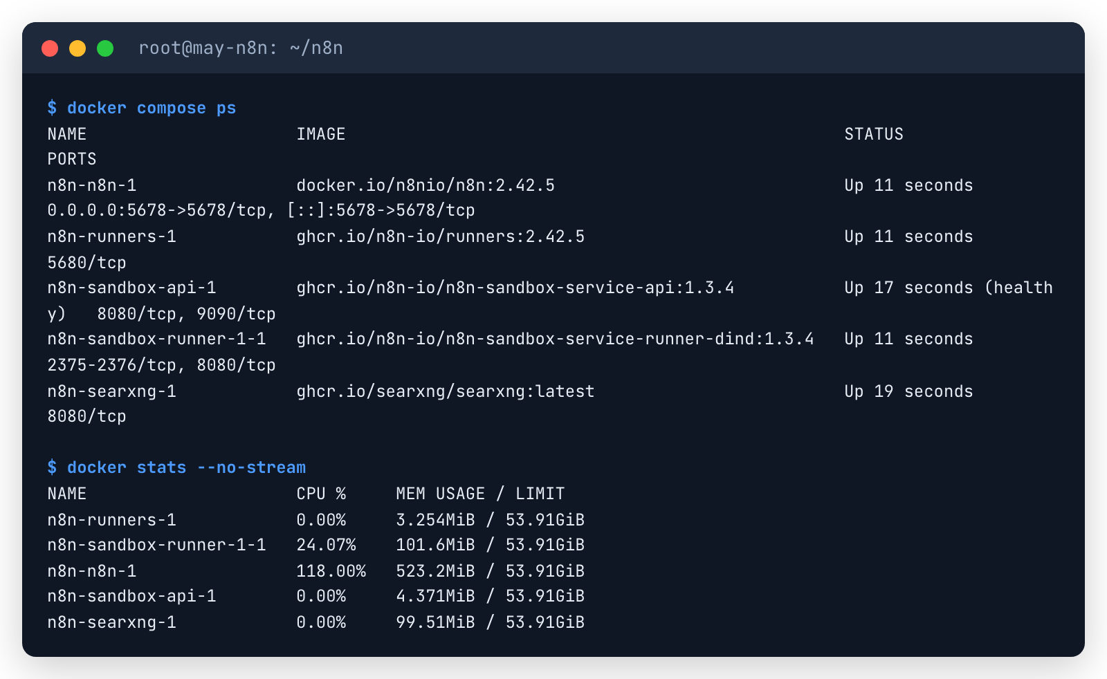 docker compose ps sau khi cài n8n: 5 container n8n, runners, sandbox-api, sandbox-runner, searxng và RAM từng container
