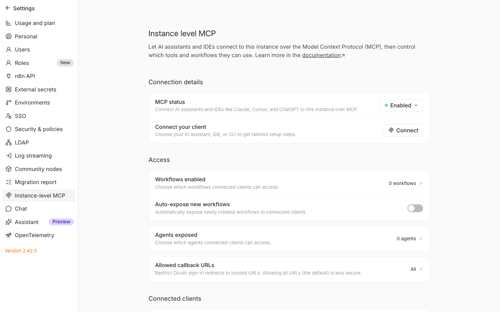 Trang Instance-level MCP sau khi bật: MCP status Enabled, nút Connect, Workflows enabled 0 workflows, Auto-expose new workflows đang tắt, Allowed callback URLs là All